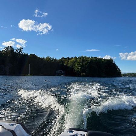 Tranquil Shores Mactier 外观 照片