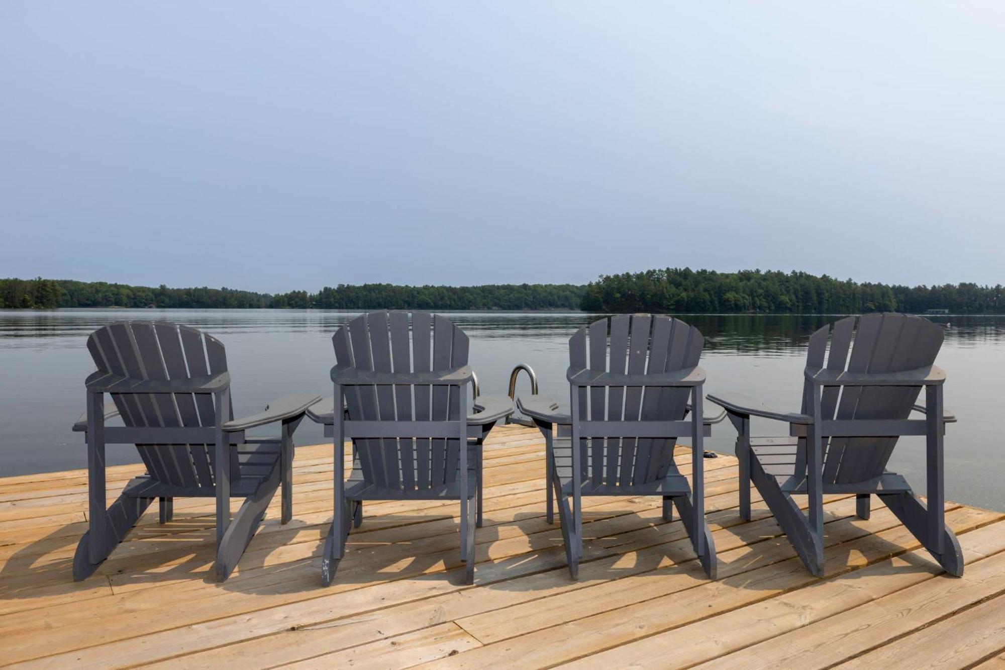 Tranquil Shores Mactier 外观 照片